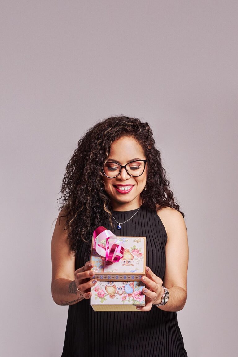 woman, gift, present, celebration, boxes, celebrate, surprise, happiness, smile, portrait